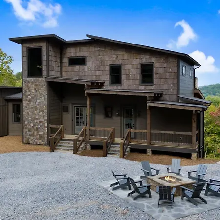 Vacay Chalet - Luxury Cabin In North Georgia